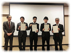 表彰式(残念ながら，多くの受賞者が会場にいらっしゃいませんでしたので，代理の方に賞状を受け取っていただきました)